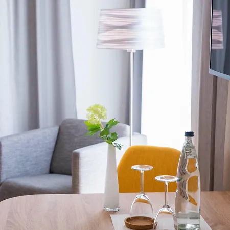 Boardinghouse Am Teuto Hotel apartamentowy Lengerich