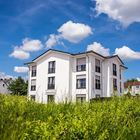 Boardinghouse Am Teuto 4* לנגריך