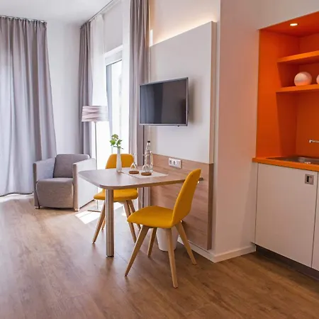 Boardinghouse Am Teuto 4*