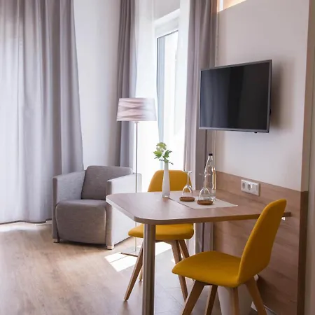 Lejlighedshotel Boardinghouse Am Teuto 4*