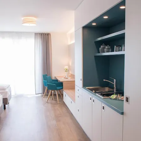 Boardinghouse Am Teuto Hotel apartamentowy