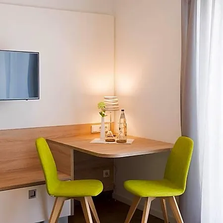 Hotel apartamentowy Boardinghouse Am Teuto