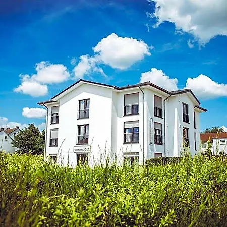 Boardinghouse Am Teuto Hotel apartamentowy