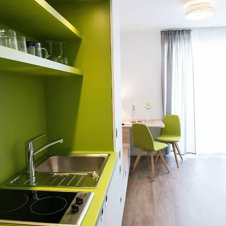 Hotel apartamentowy Boardinghouse Am Teuto 4*