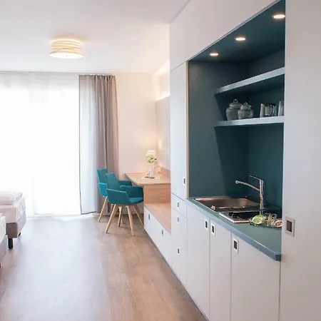 Lejlighedshotel Boardinghouse Am Teuto 4*