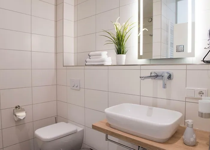 Boardinghouse Am Teuto 公寓式酒店 4*